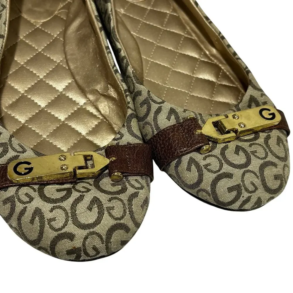 Guess flats ladies slip on casual shoes tan brown logo canvas gold buckle 9.5M